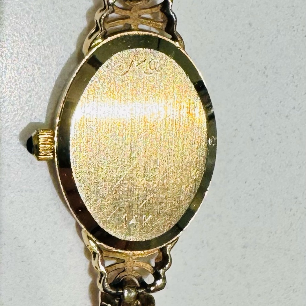 Michael Anthony Gold Tone Watch - Picture 8 of 8
